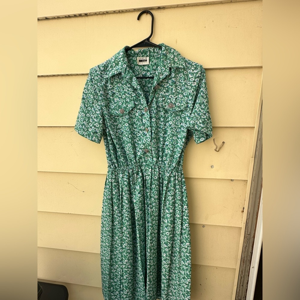 Vintage Floral Dress​